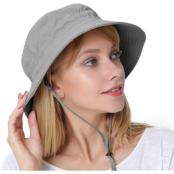 Women\'s Large Bucket Hats with Detachable Chin Strap Quick Dry Water Resistant Amazon.com: woogwin Waterproof Bucket Rain Hat with Chin  main image 4